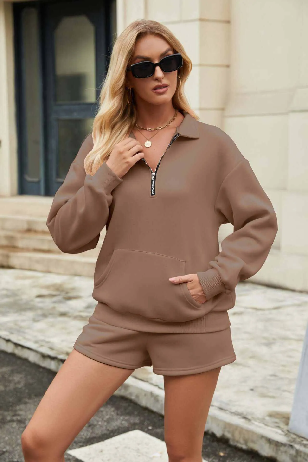 Glow Chic's Sweatshirt Suit With Zipper