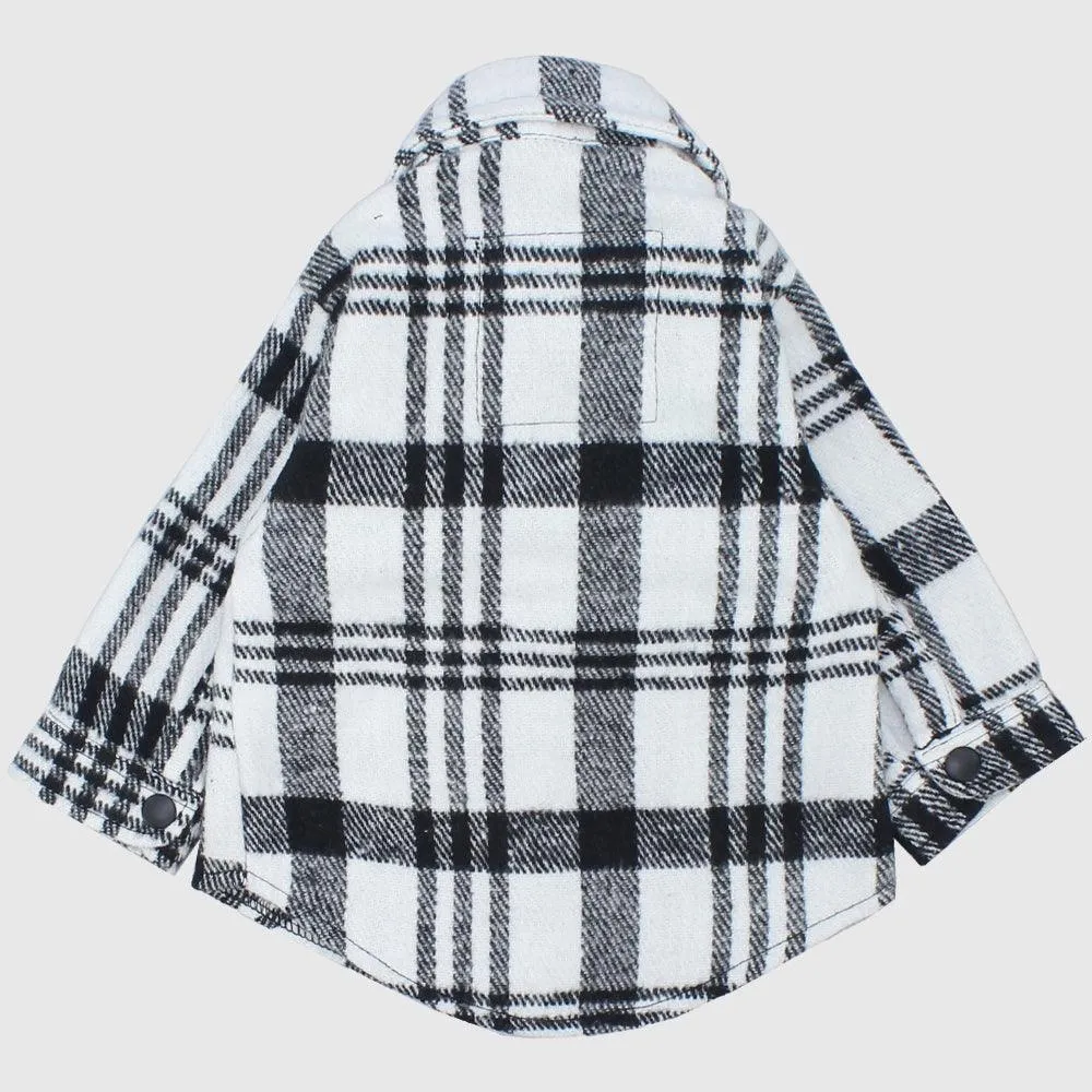 Long-Sleeved White Checkered Shirt