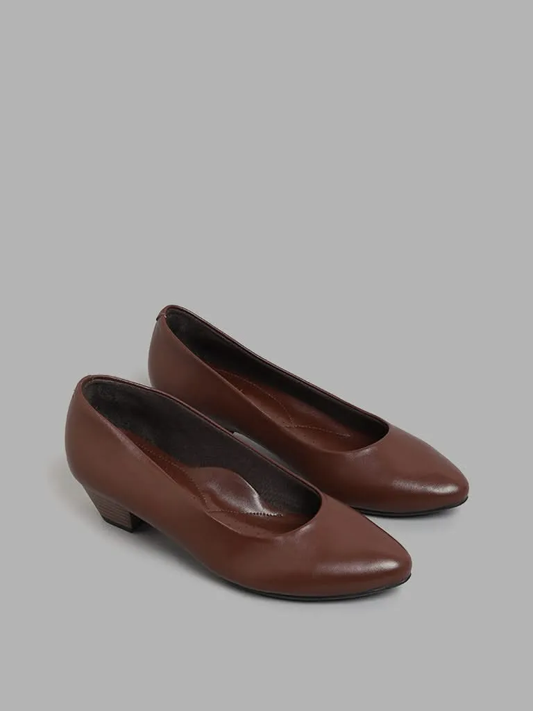 LUNA BLU Brown Cone Heeled Almond Toe Pump Shoes