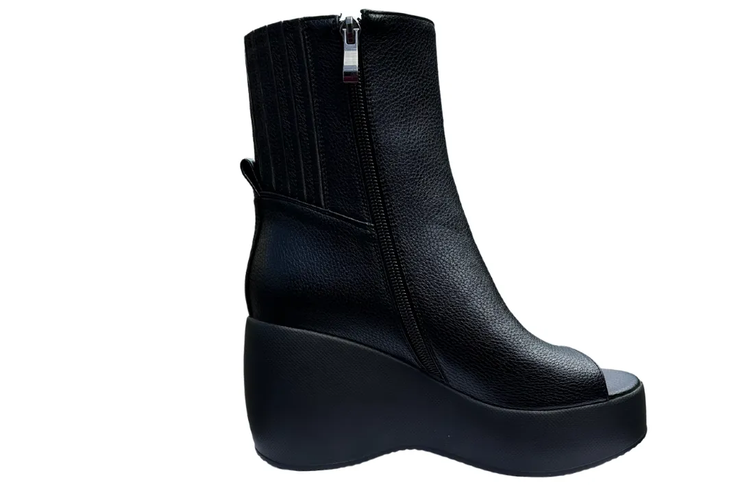 PREORDER Eclipse Wedge Boot