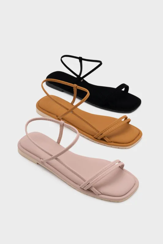 STRAPPY FLAT SANDAL