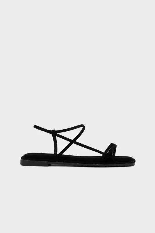 STRAPPY FLAT SANDAL