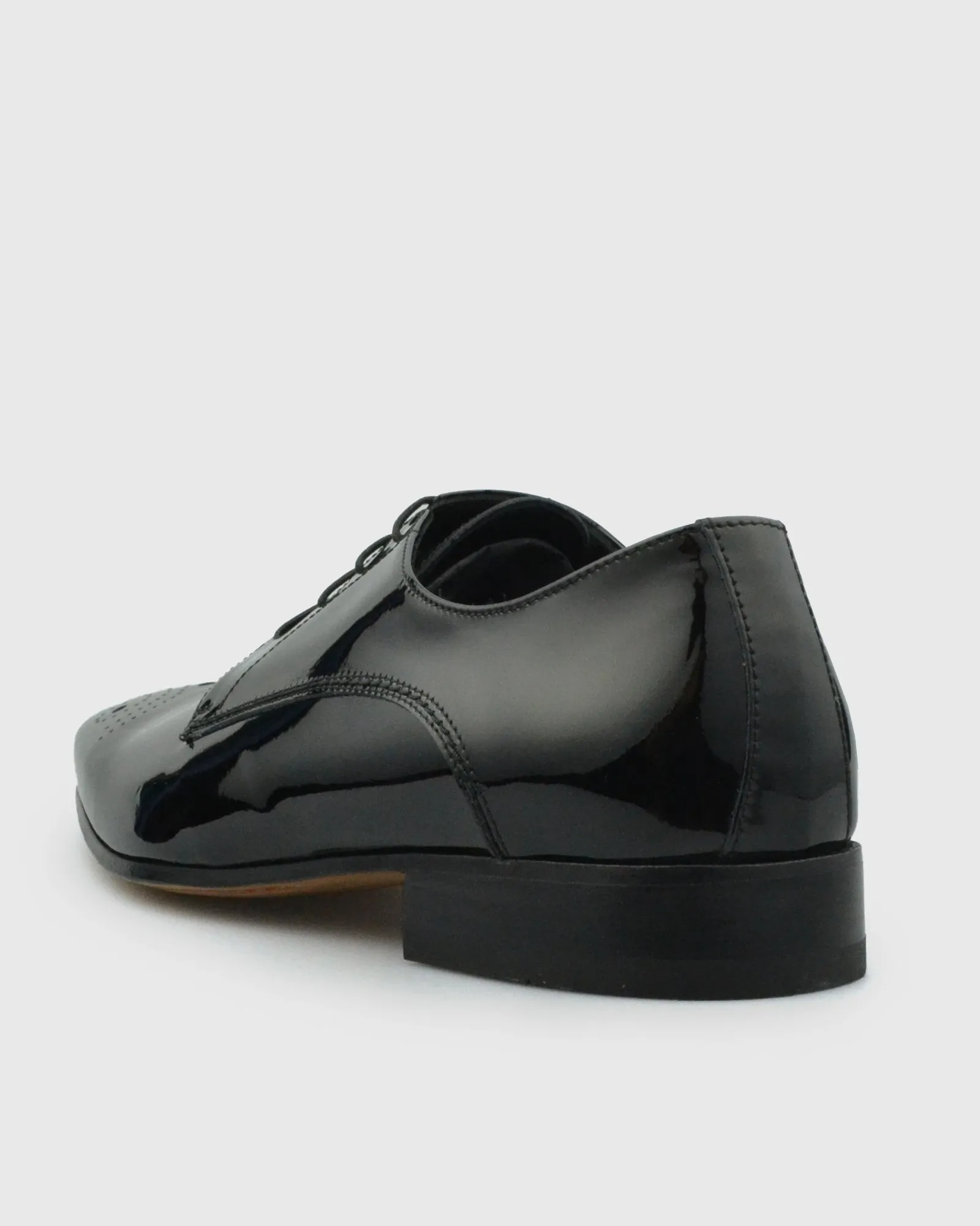 VINCENT & FRANKS VFS24RY BLACK PATENT DERBY SHOE